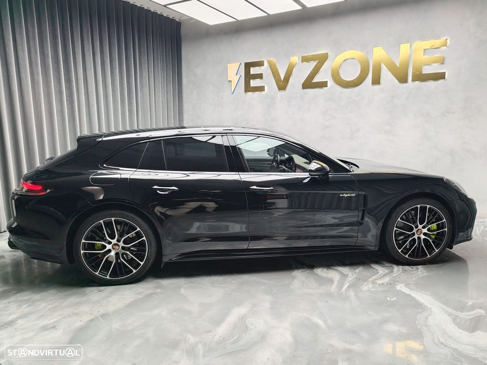 Porsche Panamera Sport Turismo 4S E-Hybrid - 8