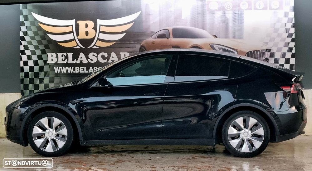 Tesla Model Y RWD - 4