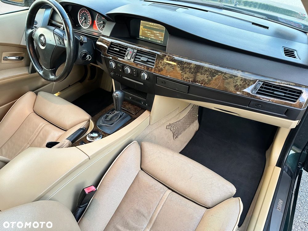 BMW Seria 5 - 25
