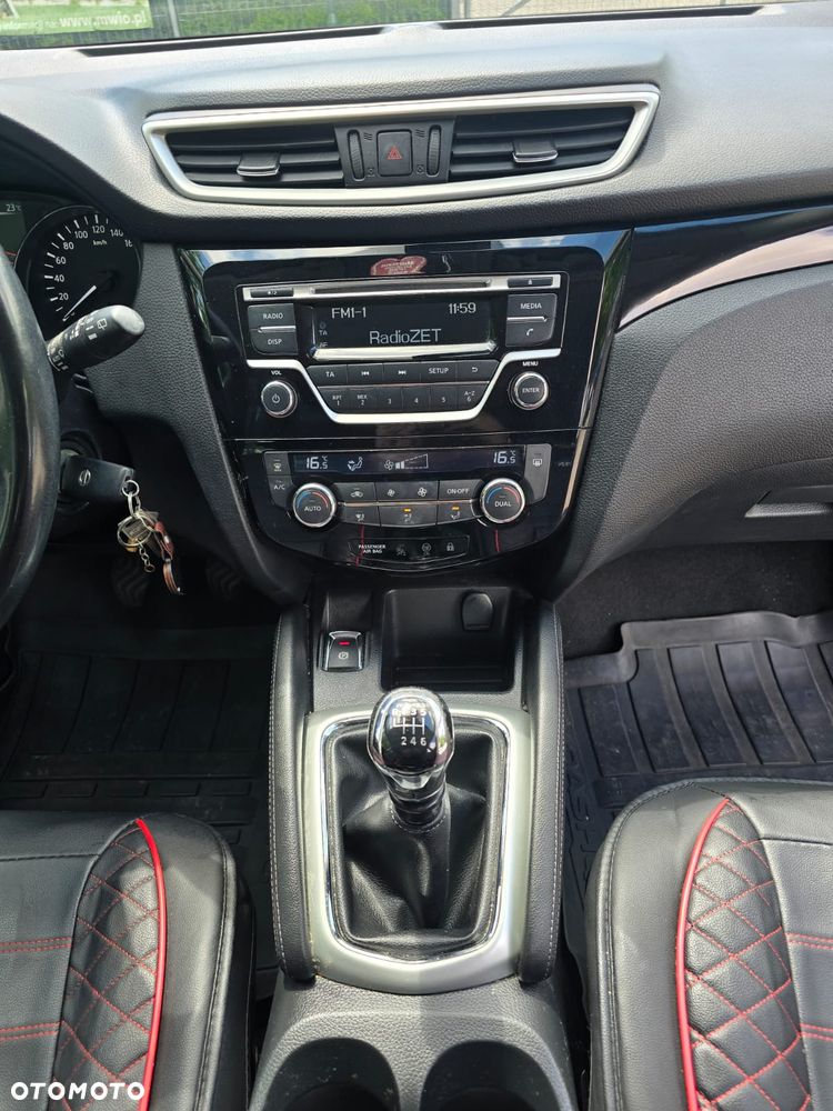 Nissan Qashqai 1.2 DIG-T Acenta EU6 - 15