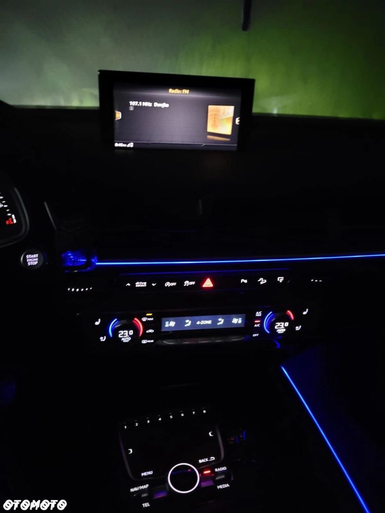 Audi Q7 - 32