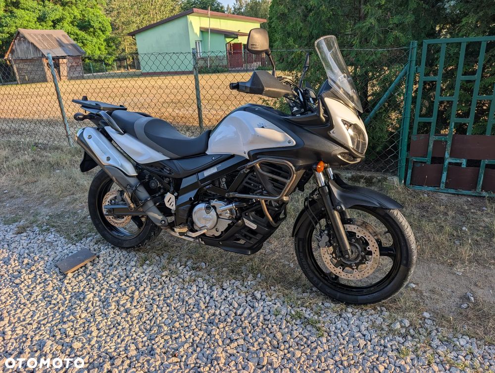 Suzuki V-STROM - 13