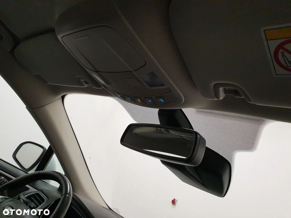 Ford Mondeo 2.0 TDCi ST-Line - 32