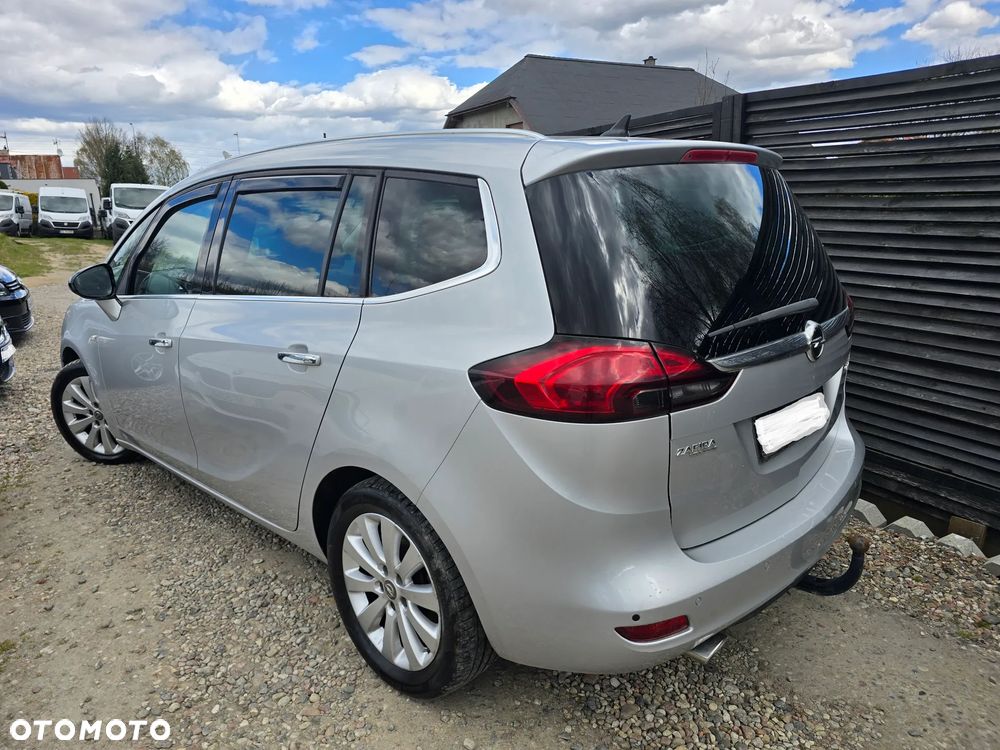 Opel Zafira 2.0 CDTI Cosmo - 4