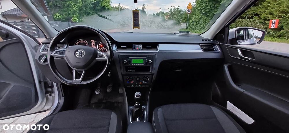 Skoda RAPID Spb 1.6 TDI DPF Elegance - 12