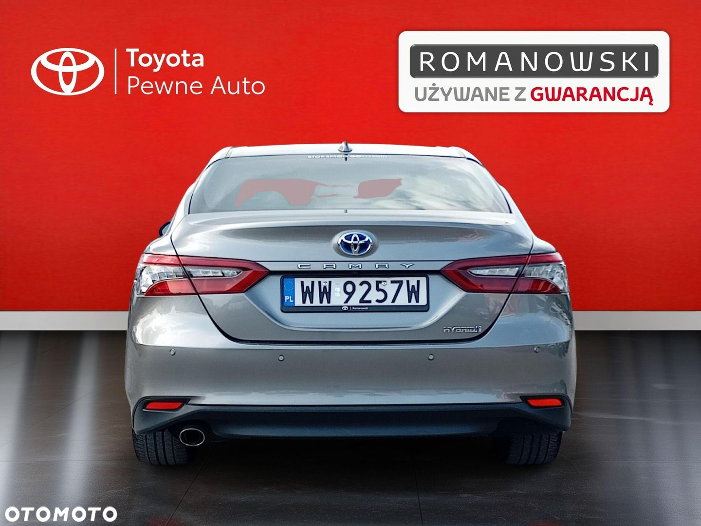 Toyota Camry 2.5 Hybrid Executive CVT - 21