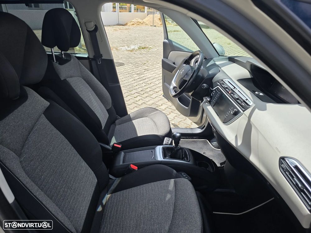 Citroën C4 Picasso PureTech 130 Stop&Start FEEL - 20