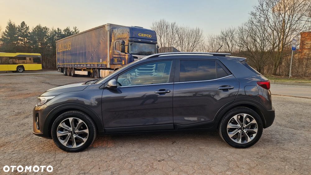 Kia Stonic 1.6 CRDi Platinum Edition - 6