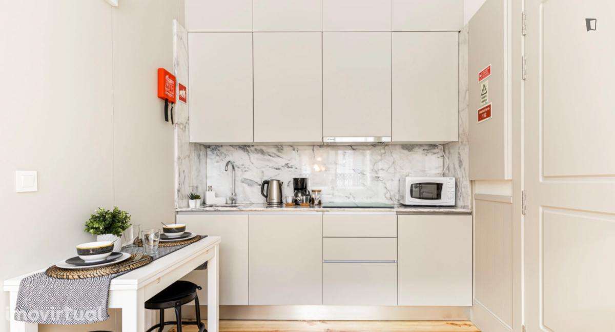 Apartamento com 1 quartos - localizado em Sé Porto - Grande imagem: 5/10