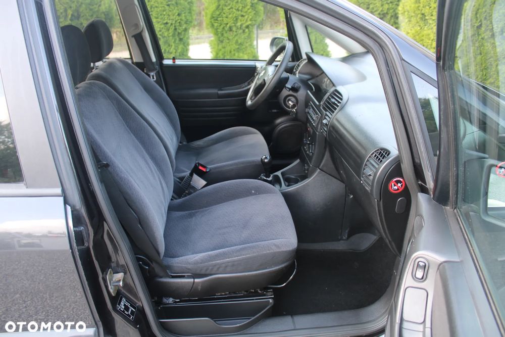 Opel Zafira 1.8 Njoy - 20