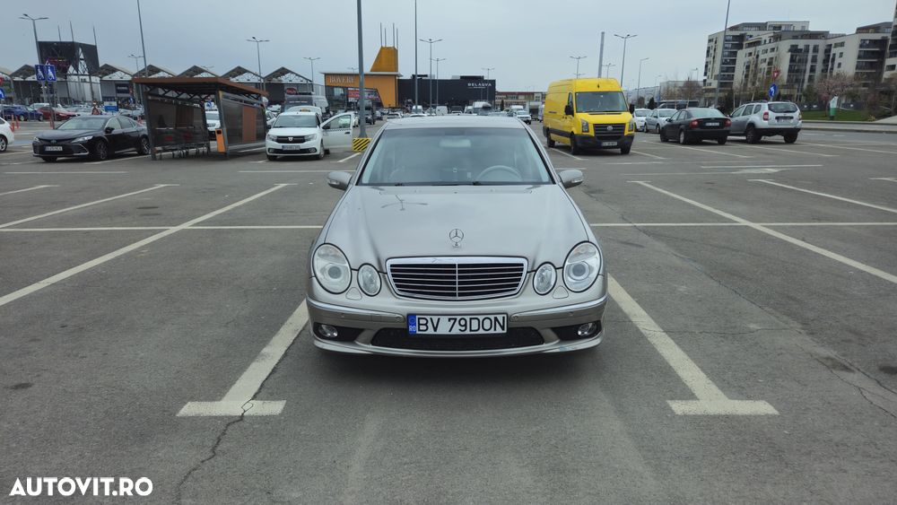Mercedes-Benz E 200 KOMPRESSOR Automatik Elegance Sport Edition - 17