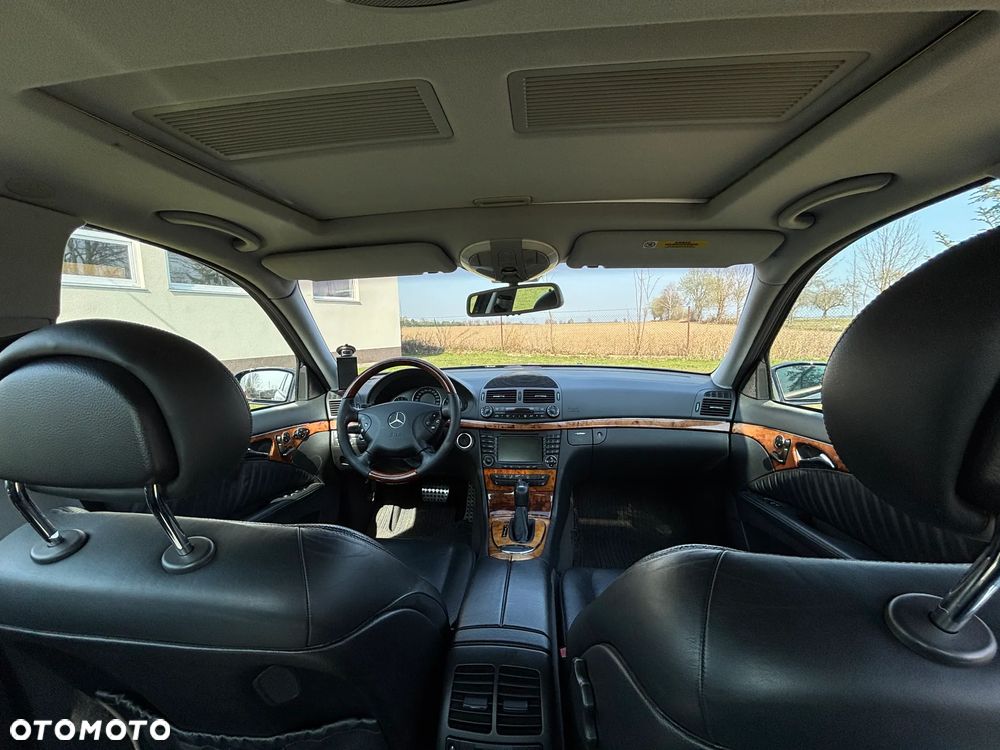 Mercedes-Benz Klasa E 500 Elegance - 11