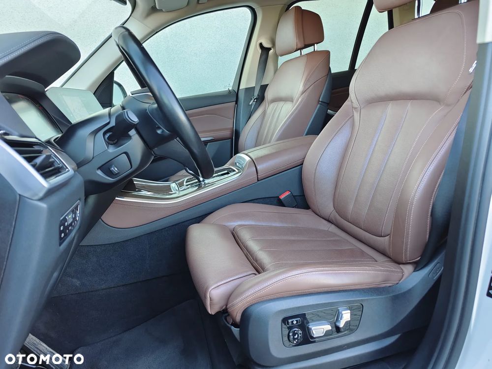 BMW X5 xDrive25d xLine - 14