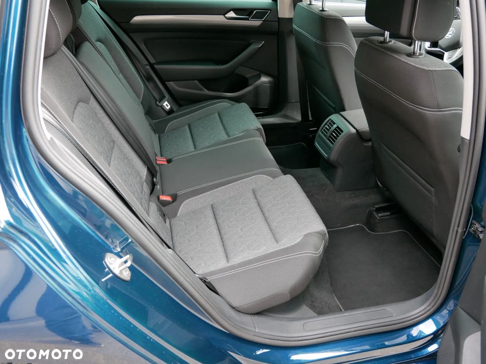 Volkswagen Passat 2.0 TDI EVO Business DSG - 14