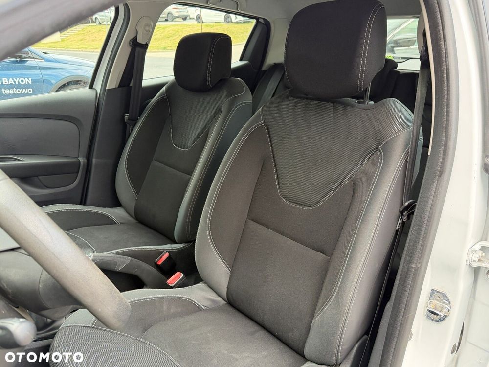 Renault Clio 1.5 dCi Life - 10