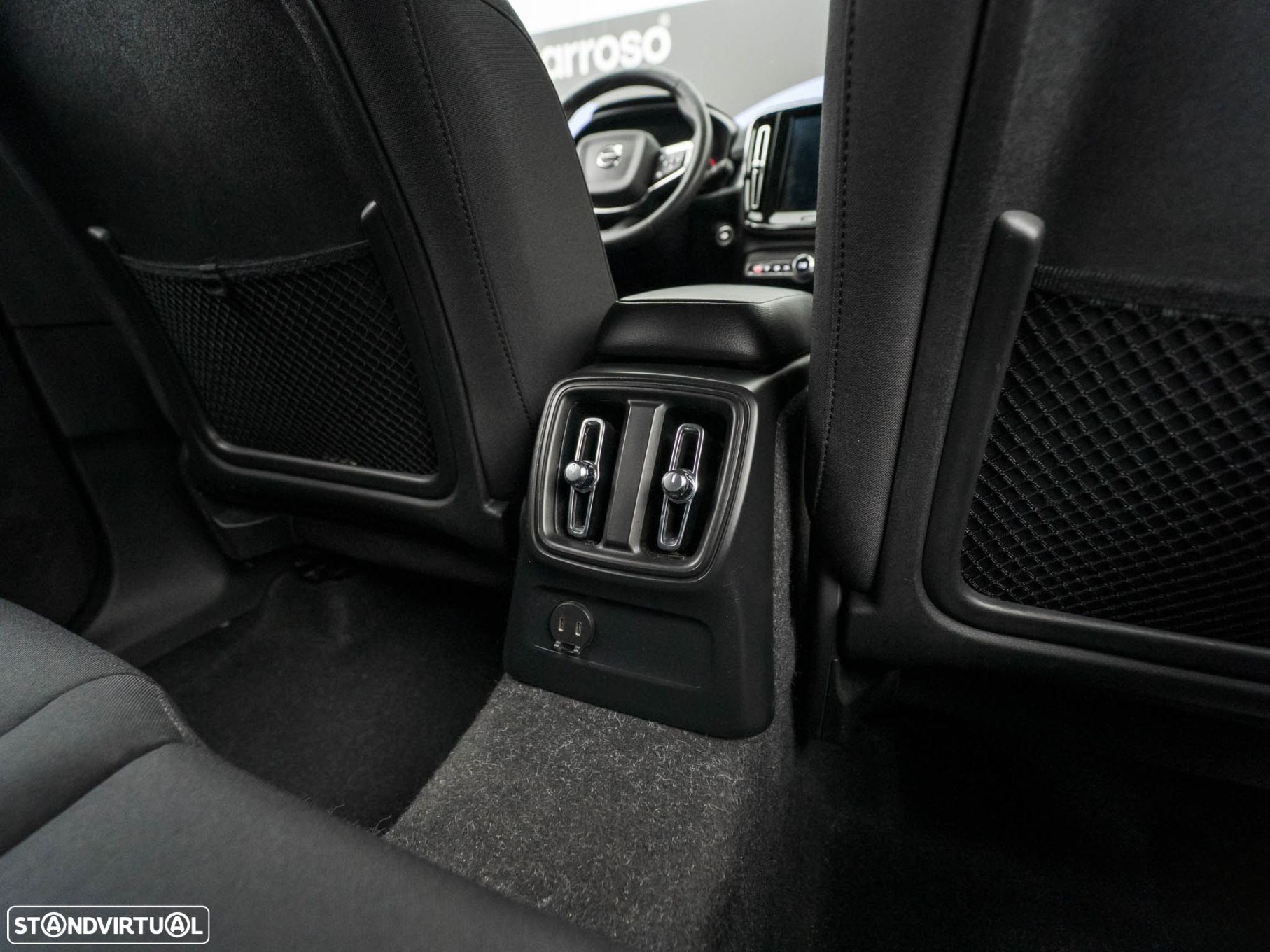 Volvo XC 40 1.5 T5 PHEV Momentum - 42