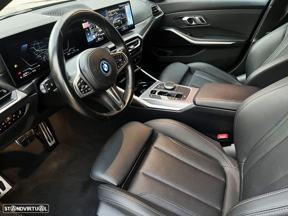BMW 320 e Touring Pack M Auto - 13