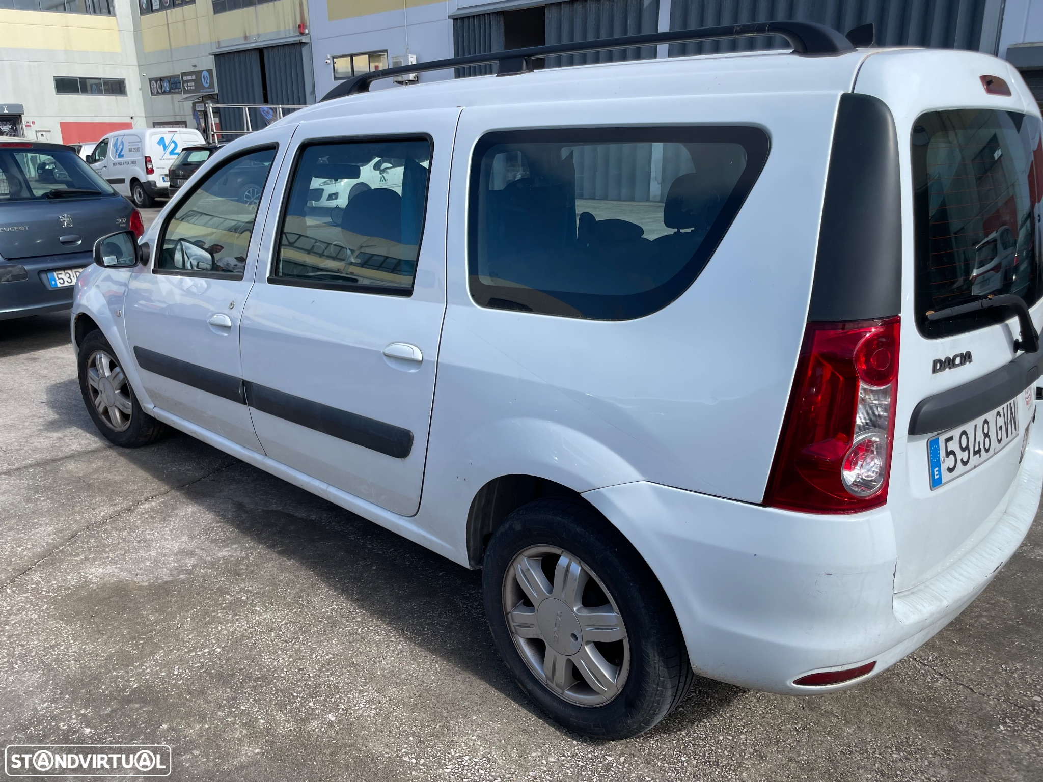 Dacia Logan 1.5Dci para peças - 3