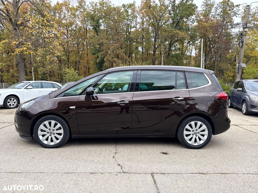 Opel Zafira Tourer 2.0 CDTI ECOTEC Cosmo Aut. - 2