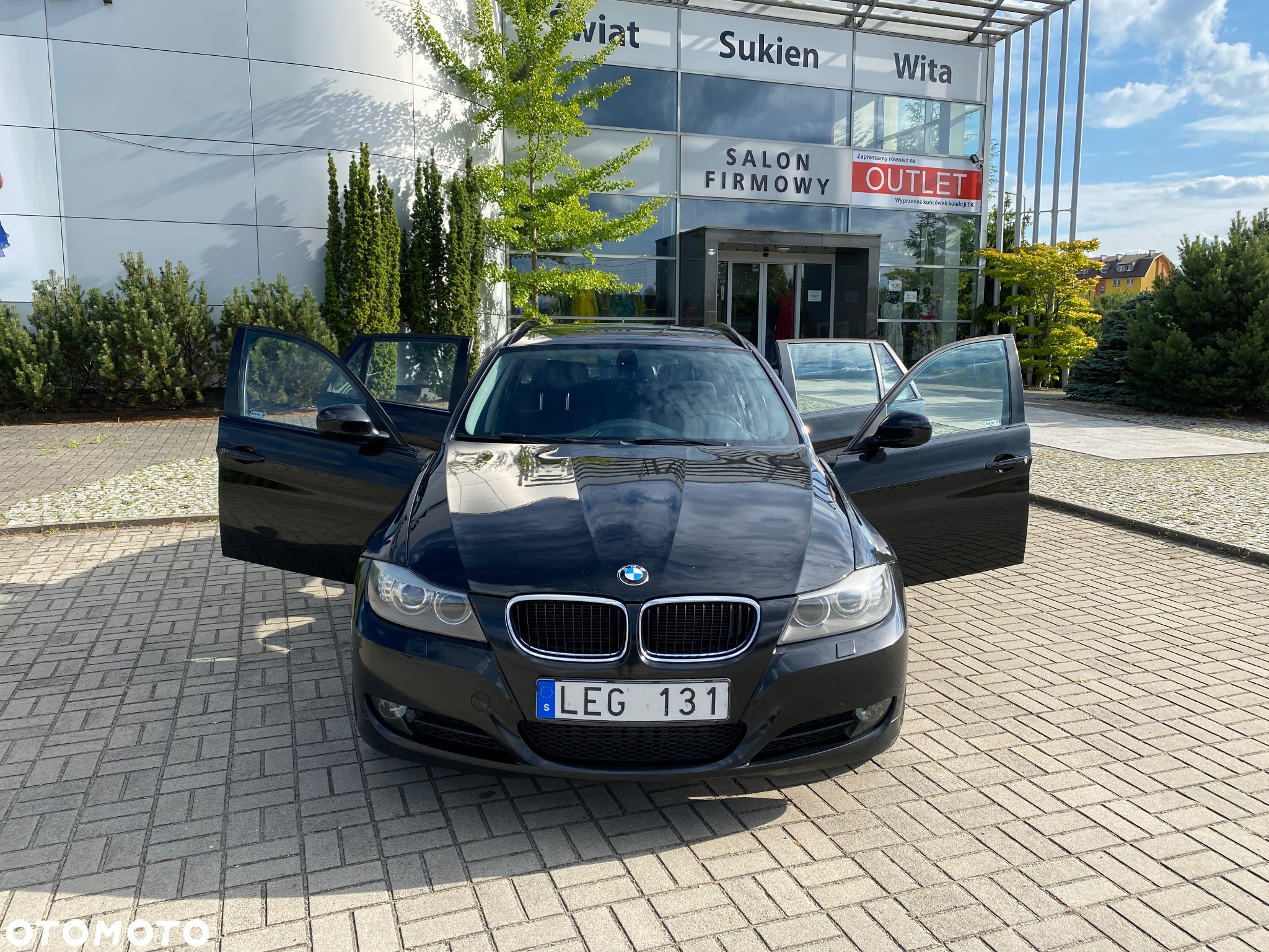 BMW Seria 3 320d DPF Touring - 15