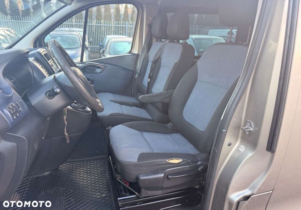 Opel VIVARO osobowy - 10