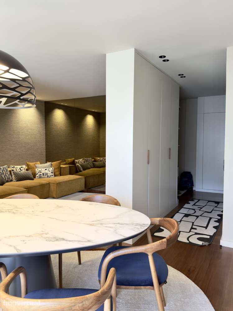 T3+1 de autor, totalmente remodelado, último piso, no centro da Maia - Grande imagem: 4/16