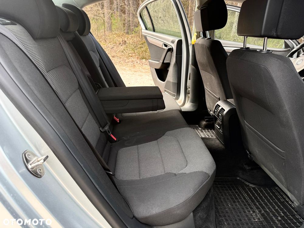 Volkswagen Passat 1.4 TSI DSG BlueMotion Technology Highline - 19