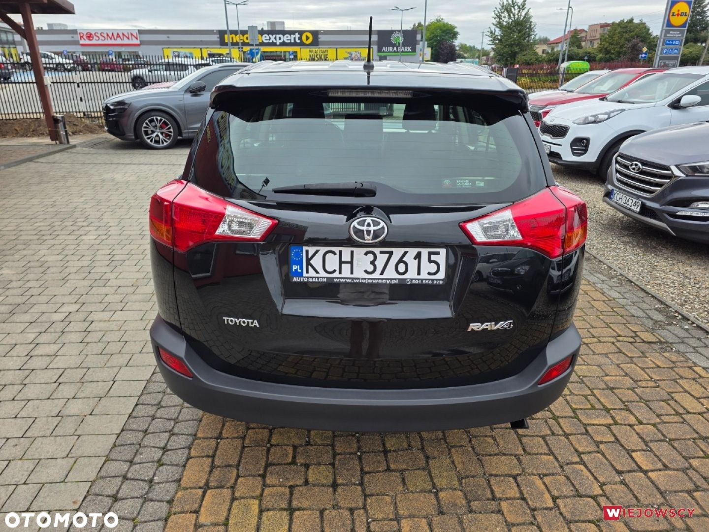 Toyota RAV4 - 9