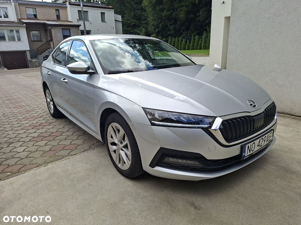 Skoda Octavia 2.0 TDI Style DSG - 1