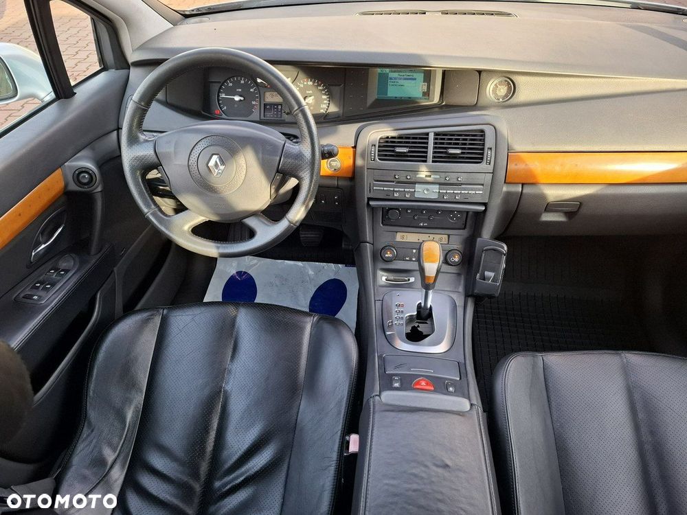 Renault Vel Satis 3.0 dCi Initiale - 12