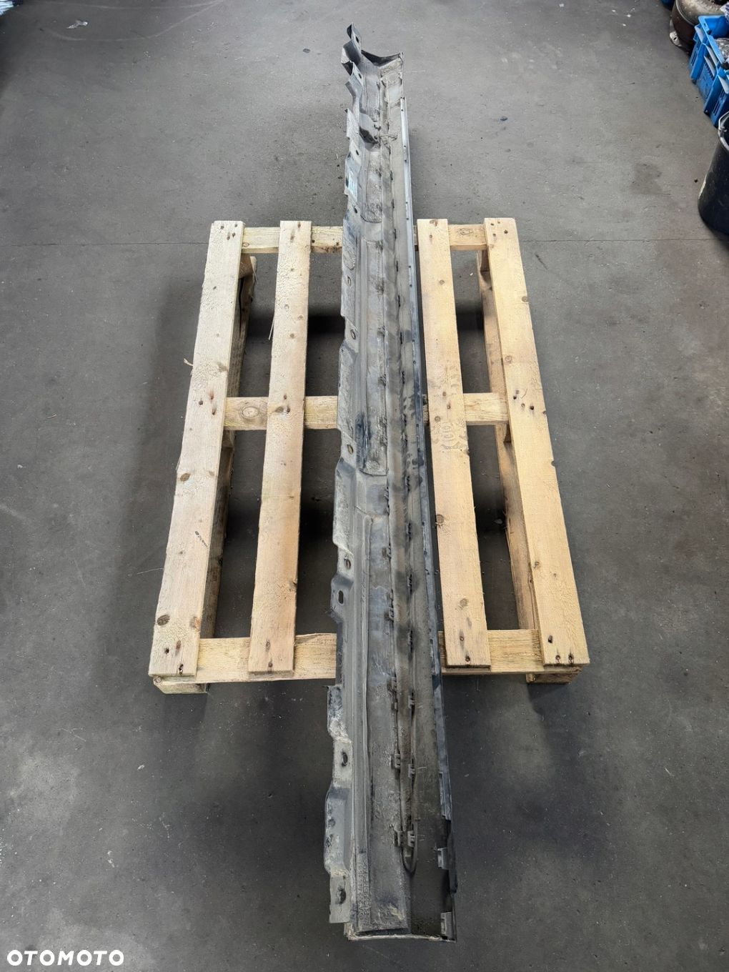 MERCEDES S 222 LONG LISTWA PROGOWA PRAWA AMG 2226902240 - 2