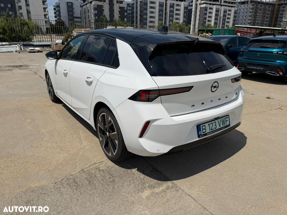 Opel Astra Ultimate - 3