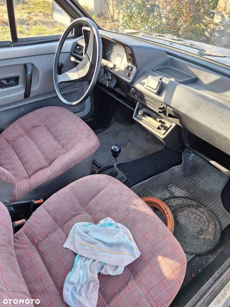 Volkswagen Polo - 6