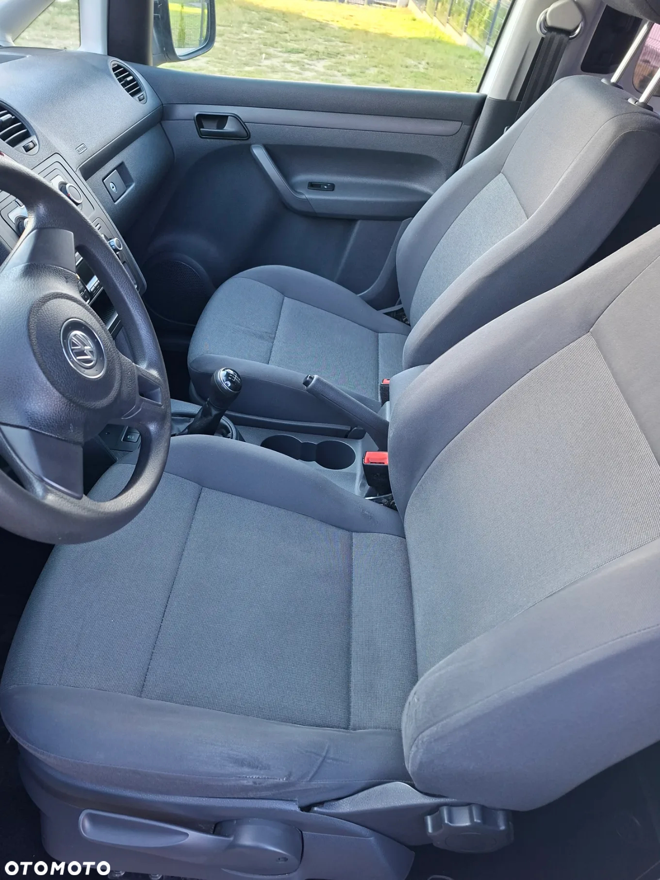 Volkswagen Caddy - 10