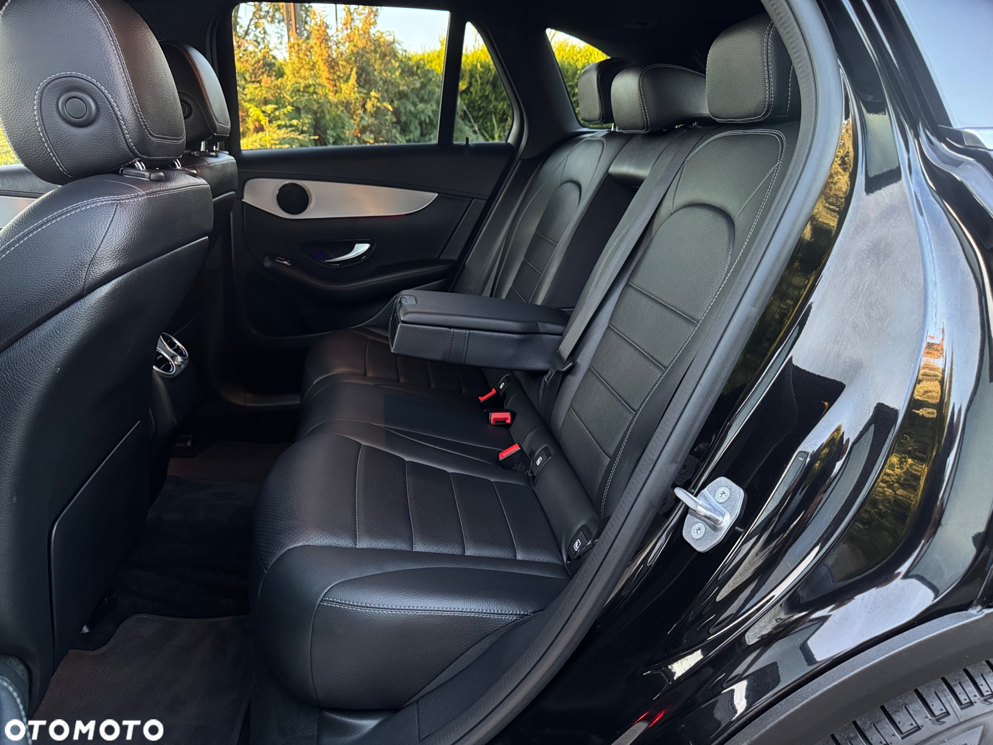 Mercedes-Benz GLC 200 d Business Edition - 23