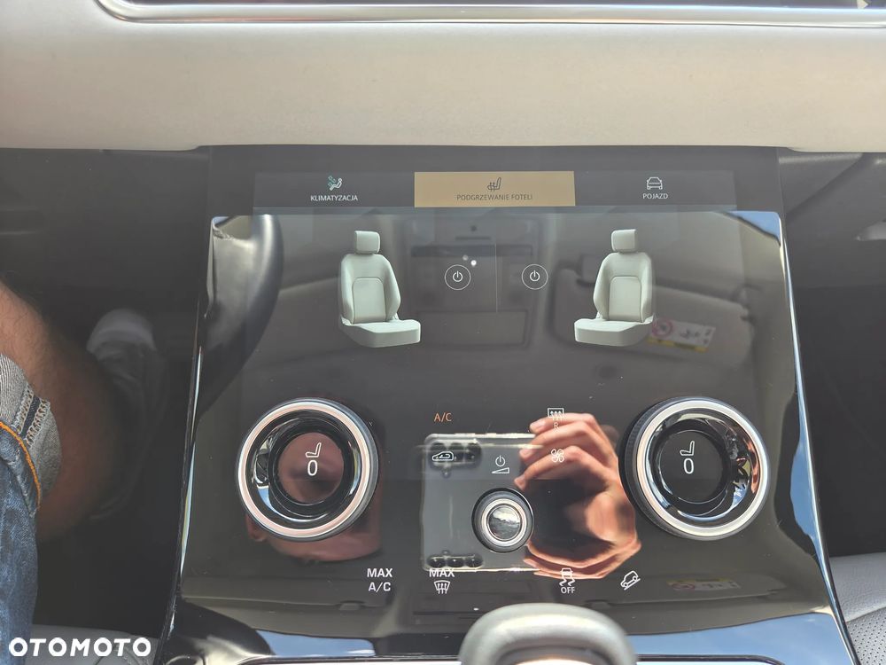 Land Rover Range Rover Evoque 2.0 P200 mHEV SE - 24
