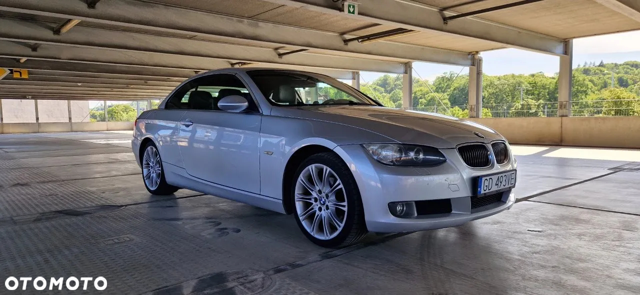 BMW Seria 3 320i - 7