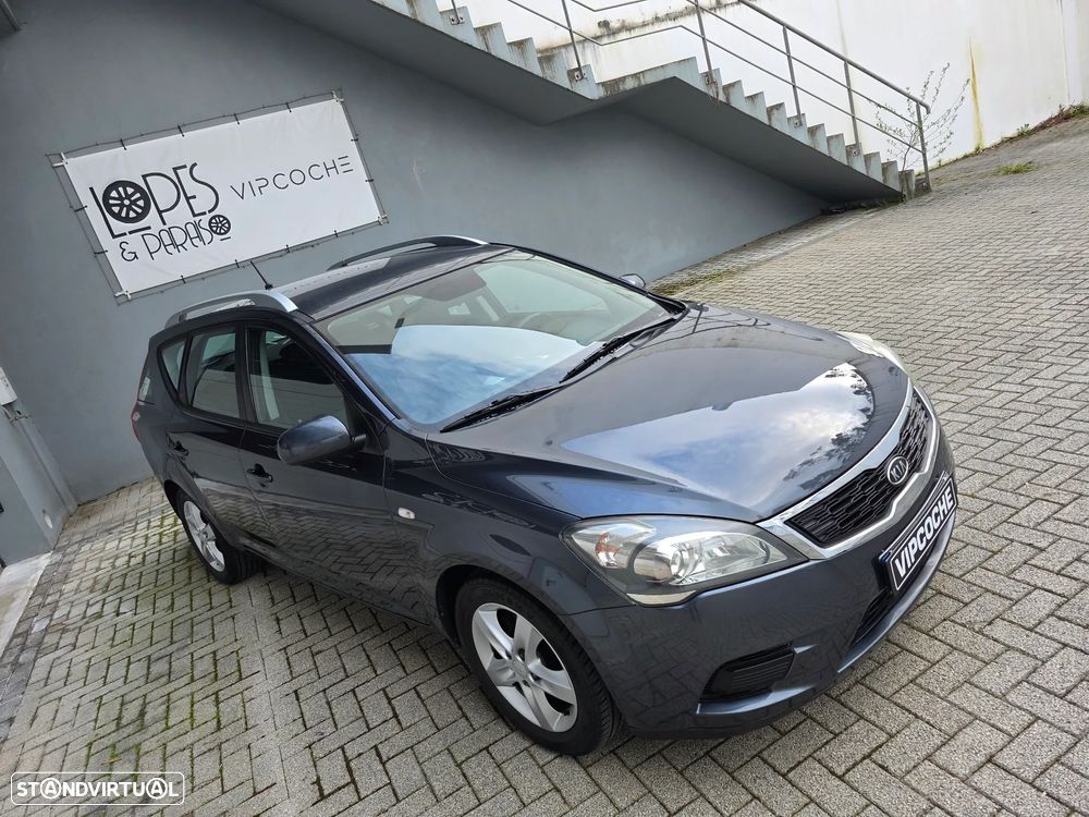 Kia Ceed SW 1.4 CVVT LX ISG - 23