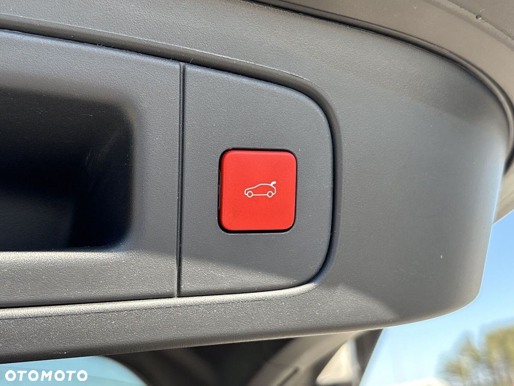 Citroën C5X 1.6 PHEV 225 Shine Pack EAT8 - 31