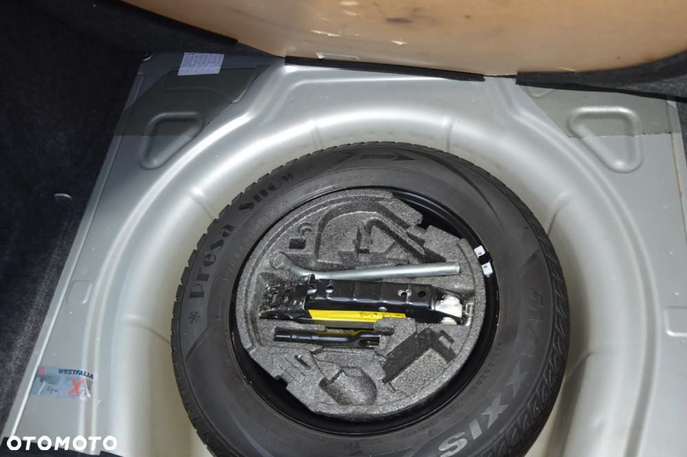 Skoda Octavia 1.6 Ambiente - 29