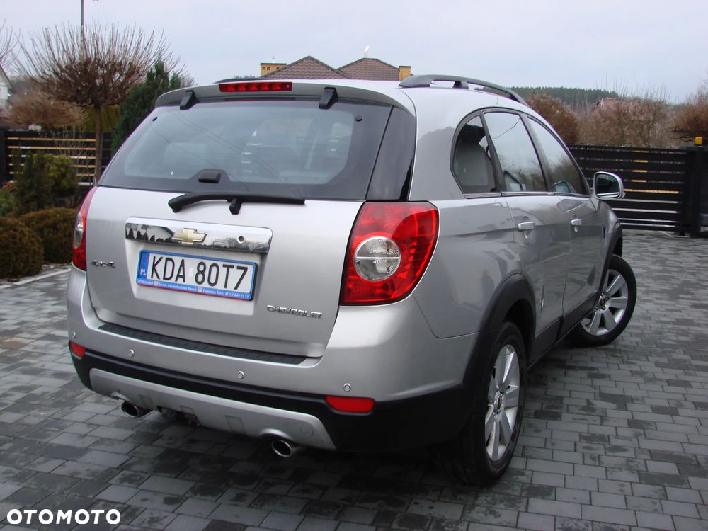 Chevrolet Captiva - 11