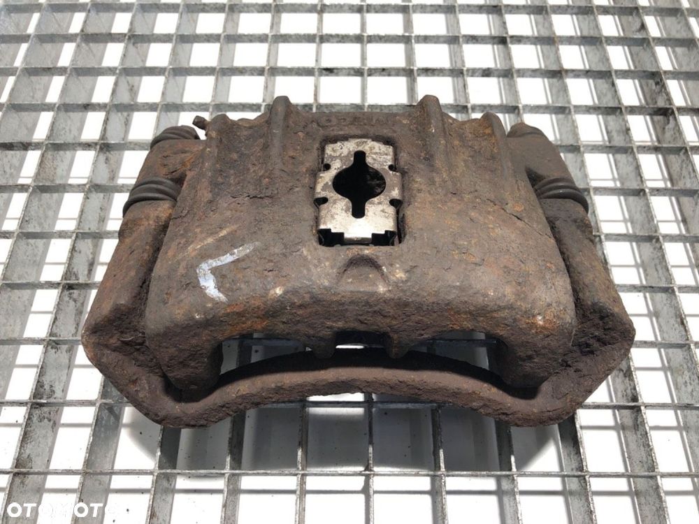 ZACISK LEWY PRZÓD  IVECO DAILY I Platforma / podwozie 1978 - 1999 35-10 (10310311, 10311111, - 1