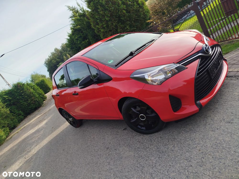 Toyota Yaris - 13
