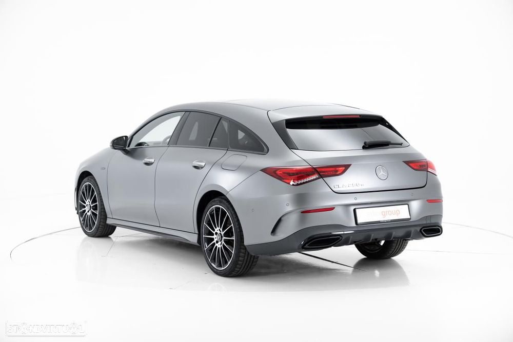 Mercedes-Benz CLA 250 e Shooting Brake AMG Line - 5