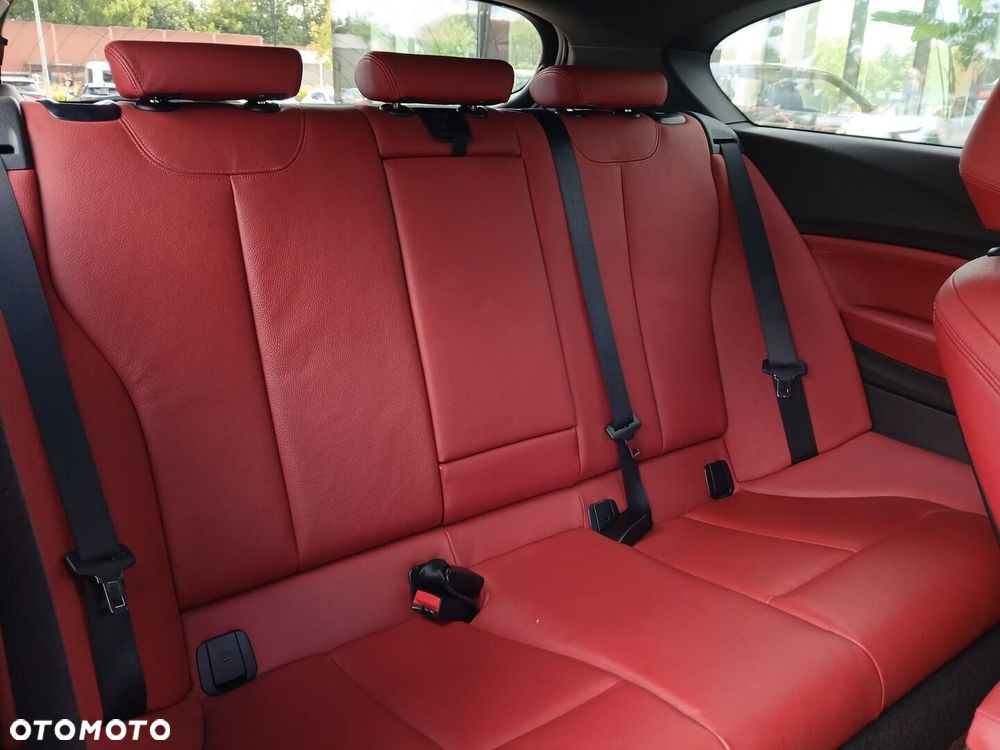 BMW Seria 1 - 30