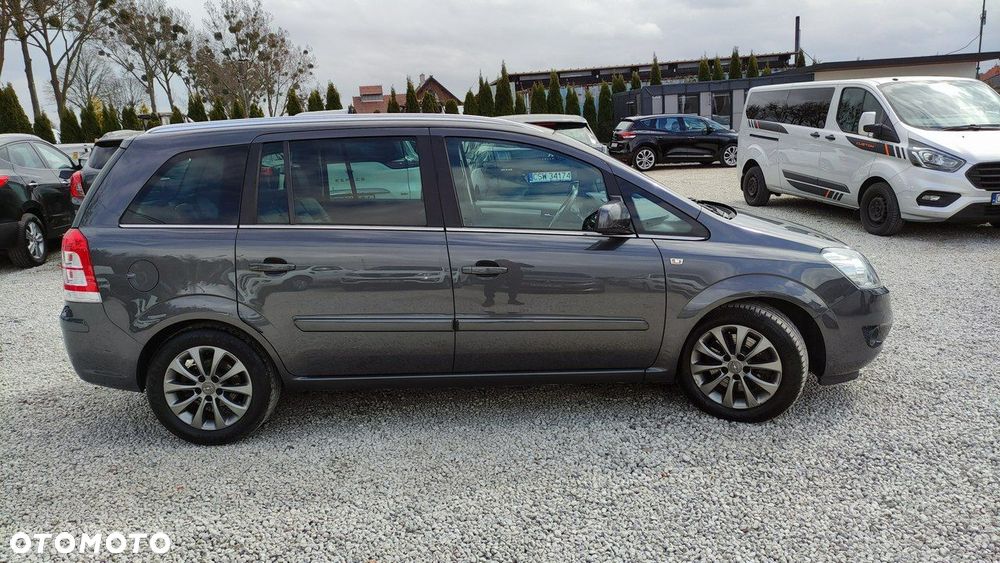 Opel Zafira 1.7 CDTI Cosmo - 21