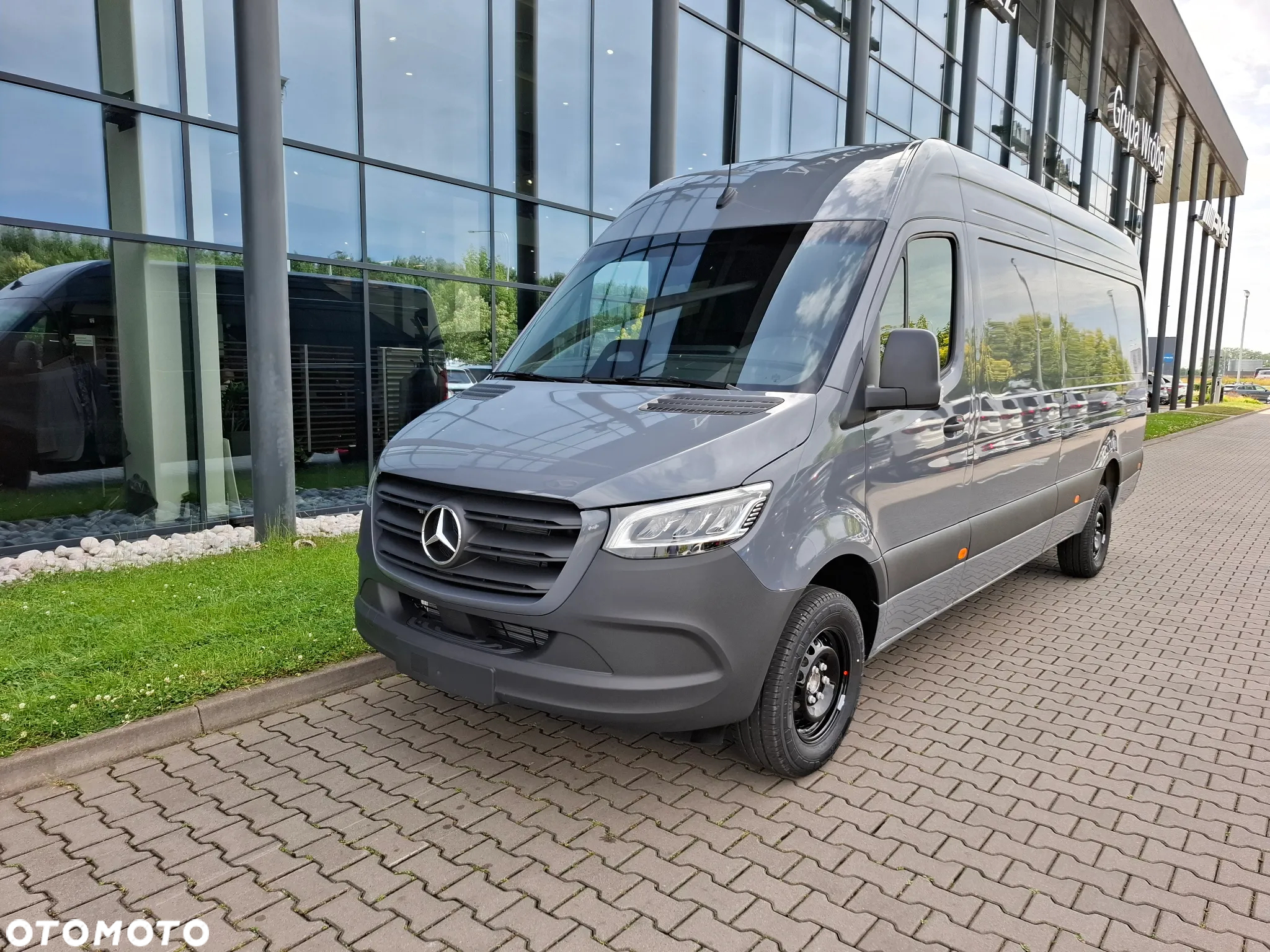 Mercedes-Benz Sprinter 317 CDI Furgon PRO długi 4325 mm L3H2 - 2