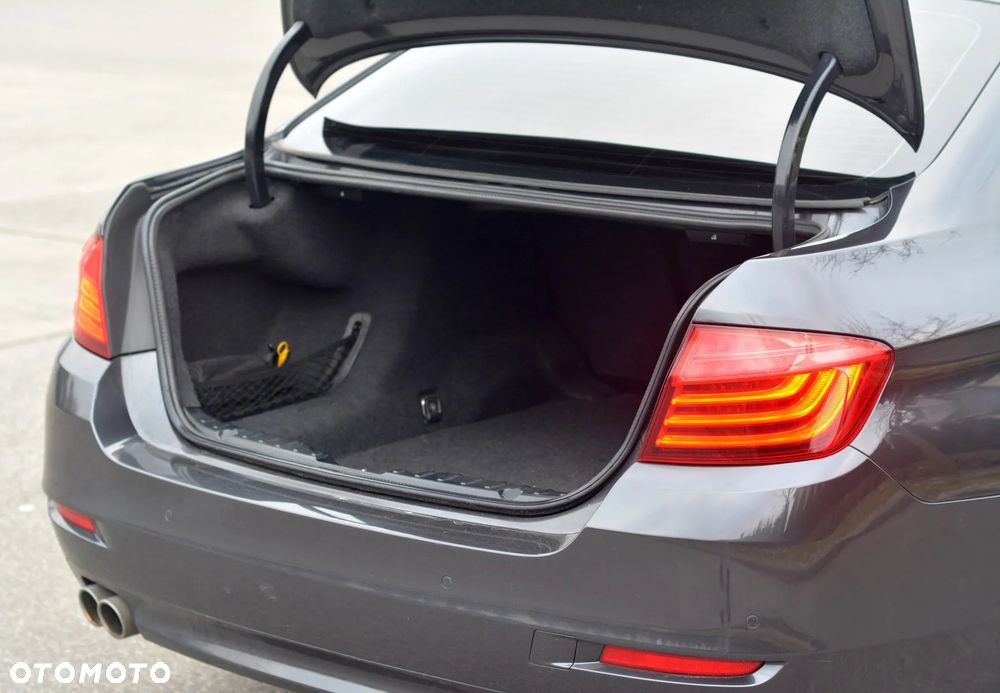 BMW Seria 5 - 21