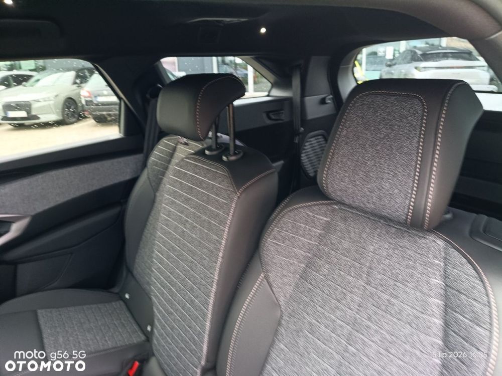 Peugeot 5008 - 9