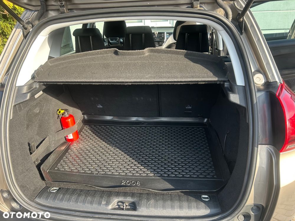 Peugeot 2008 1.2 Pure Tech Access EU6 - 15